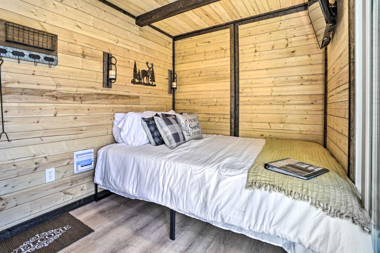 Tiny Home With Hot Tub By Mohican State Park! Loudonville Buitenkant foto